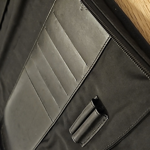 Gucci Clutch Briefcase - Picture 8 of 11